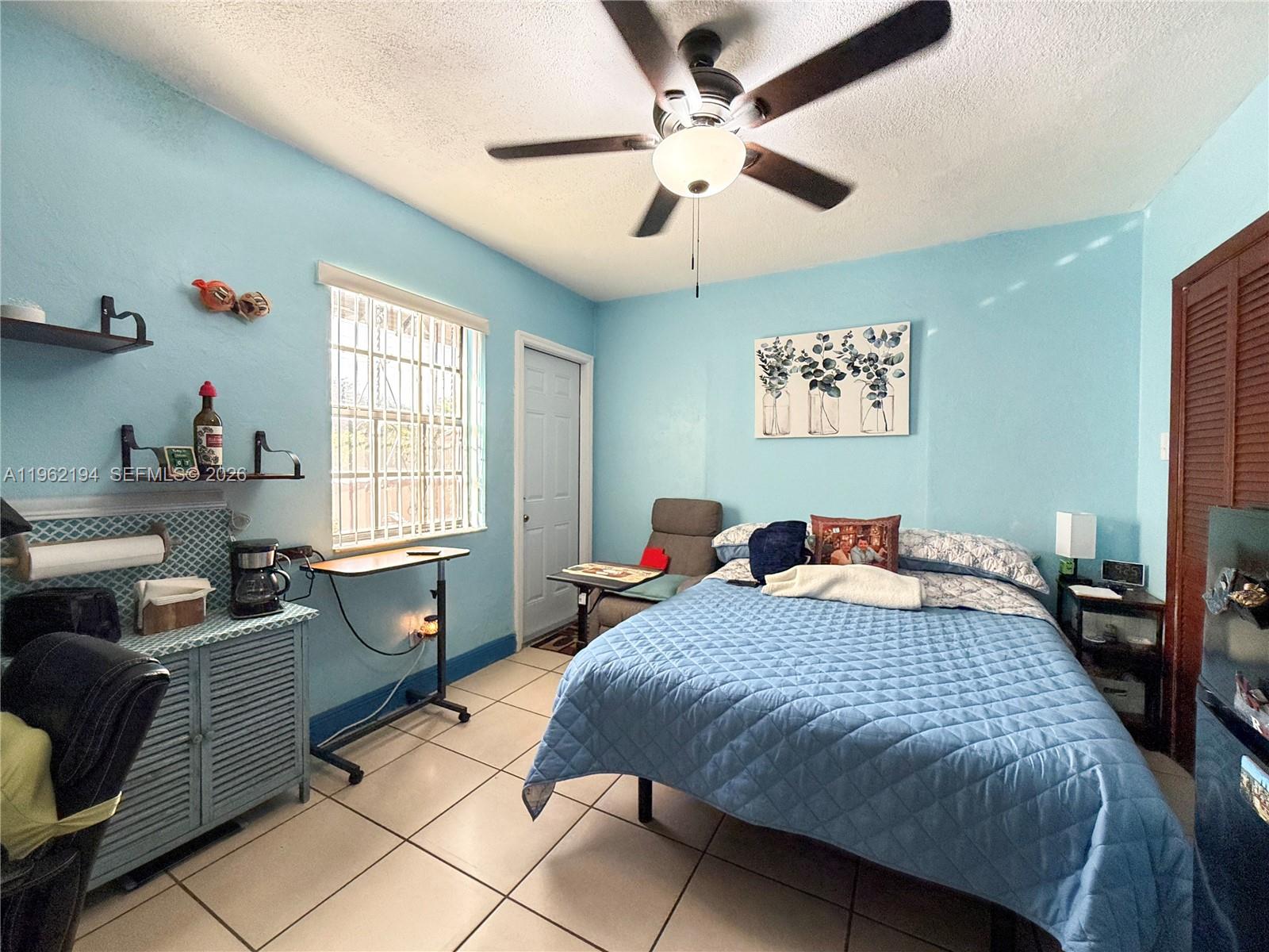 8891 Southwest 28th Street Miami, FL 33165 - Photo 13 of 21