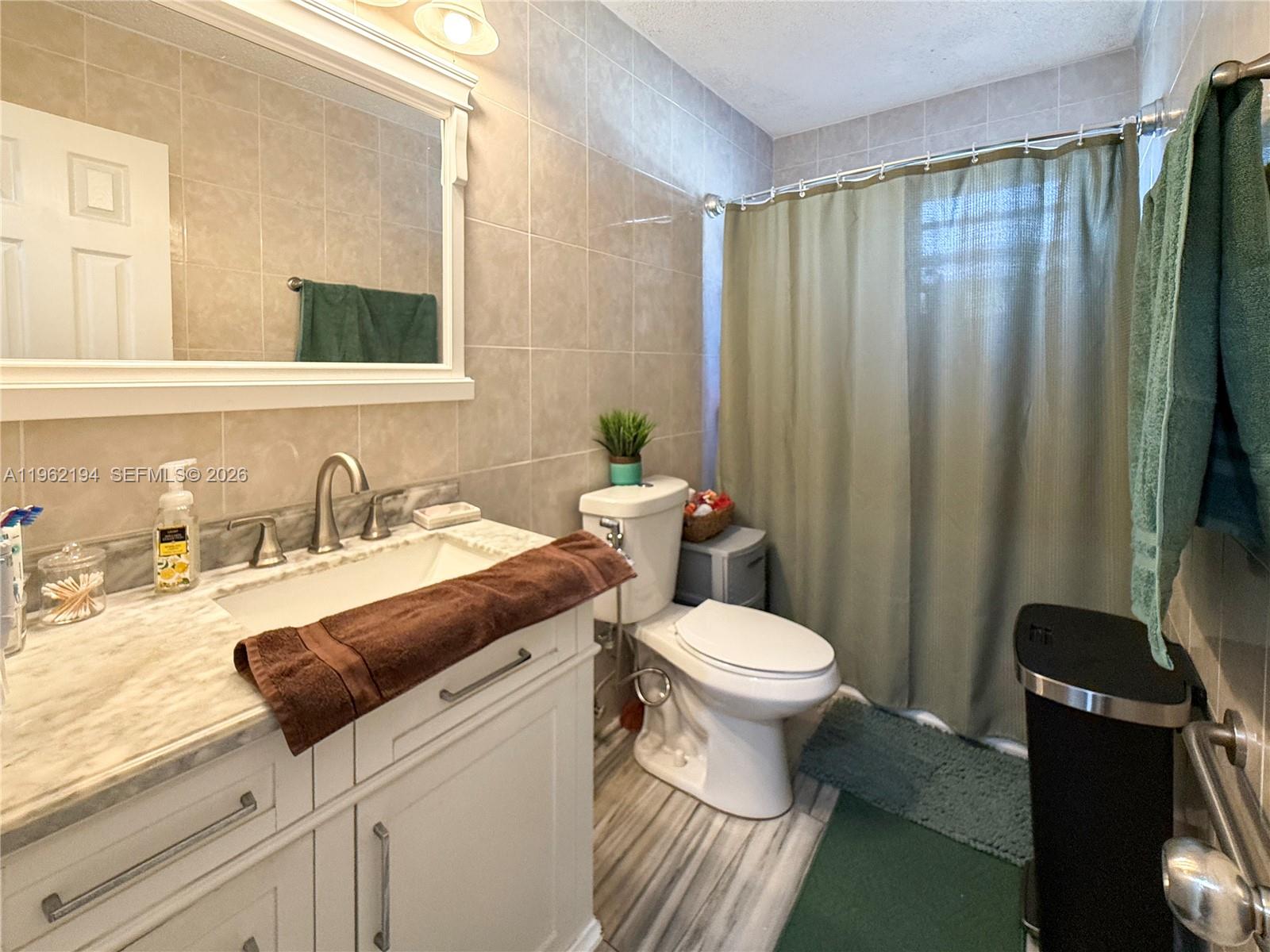 8891 Southwest 28th Street Miami, FL 33165 - Photo 19 of 21