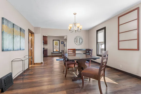 $275,000 | 730 West Oklahoma Street, Appleton, WI 54914