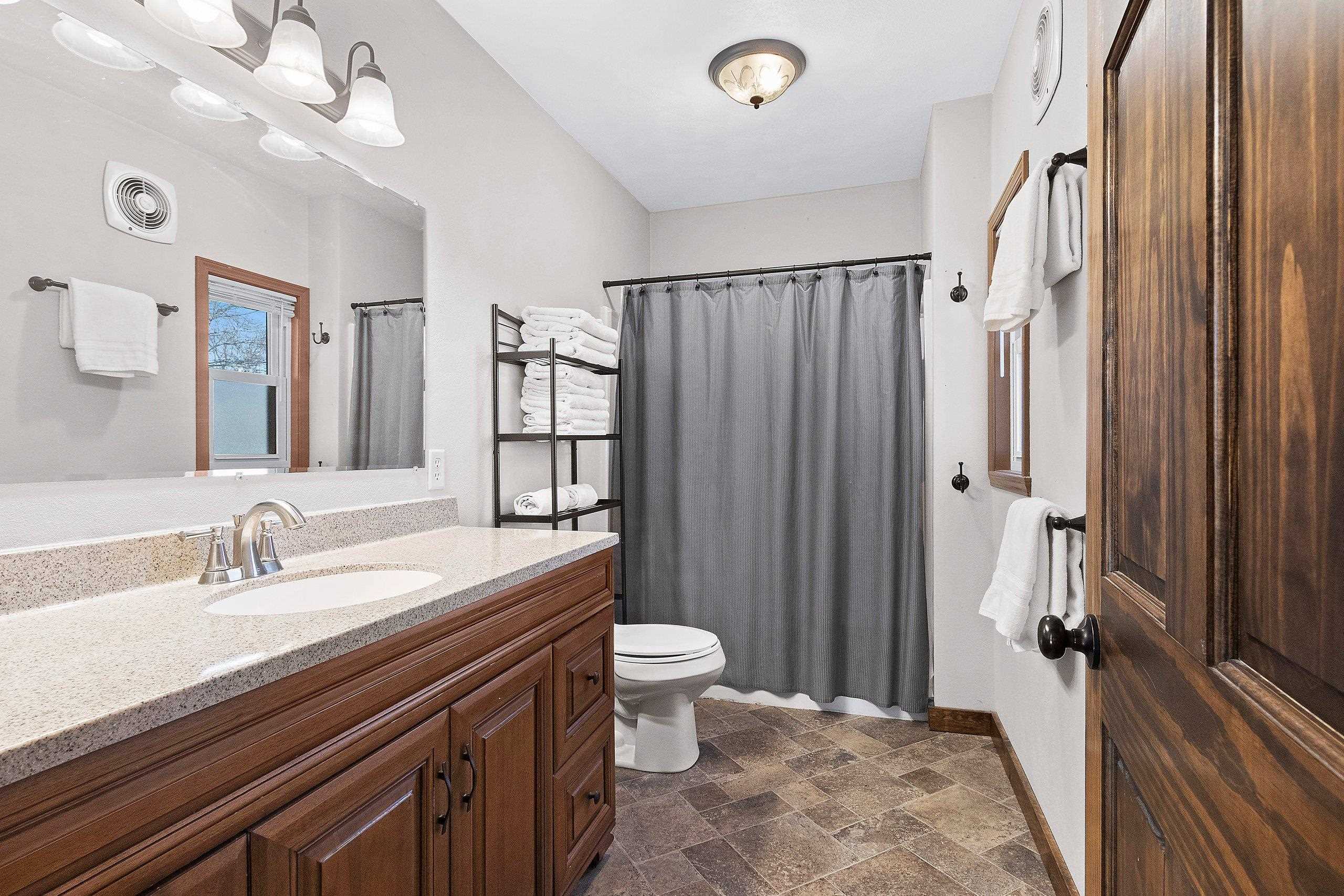 730 West Oklahoma Street Appleton, WI 54914 - Photo 15 of 46