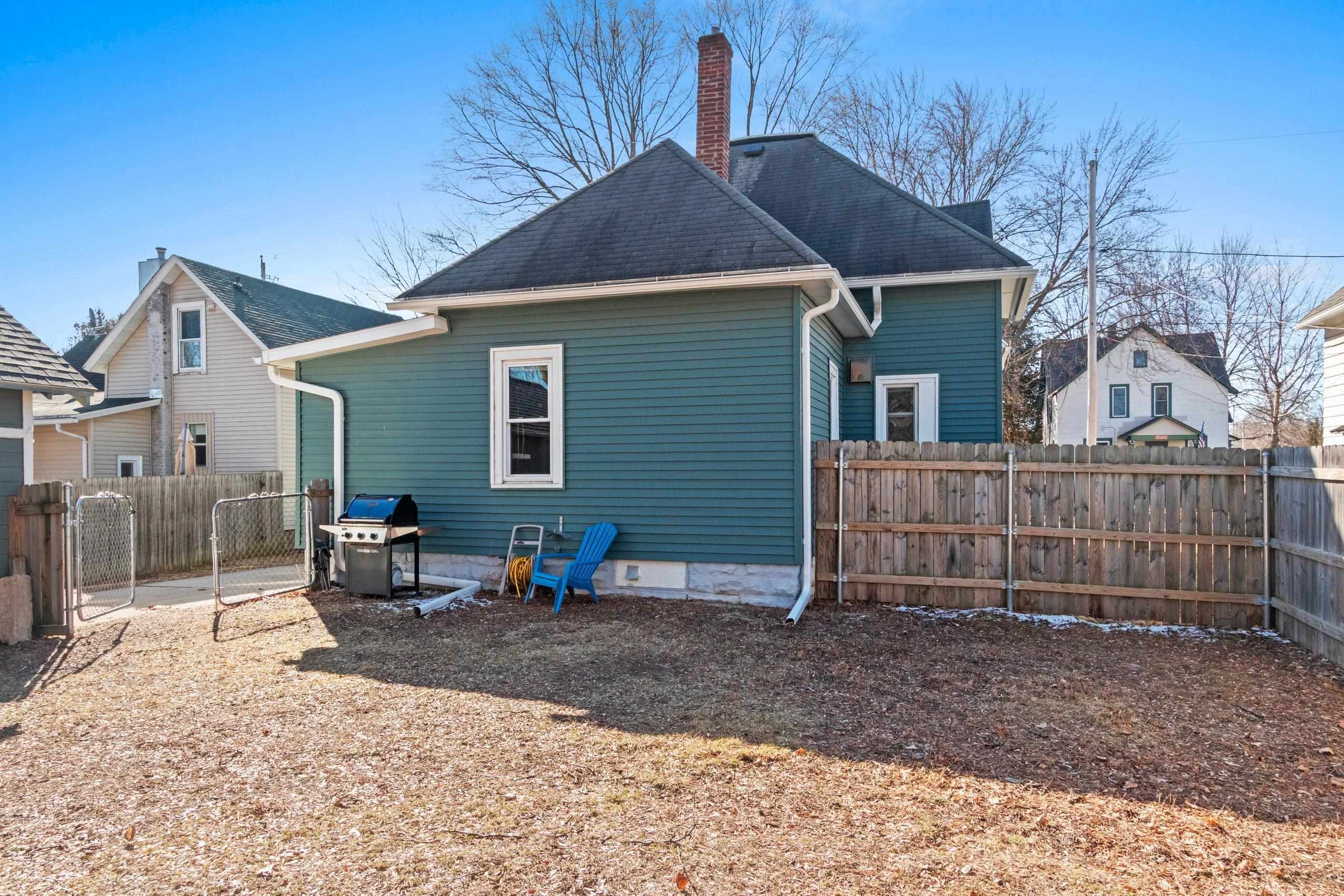 730 West Oklahoma Street Appleton, WI 54914 - Photo 35 of 46