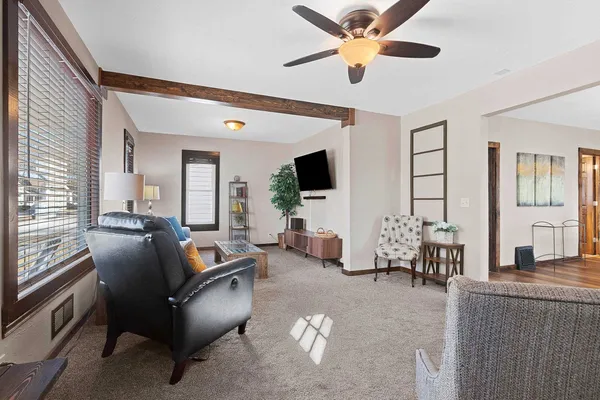 $275,000 | 730 West Oklahoma Street, Appleton, WI 54914