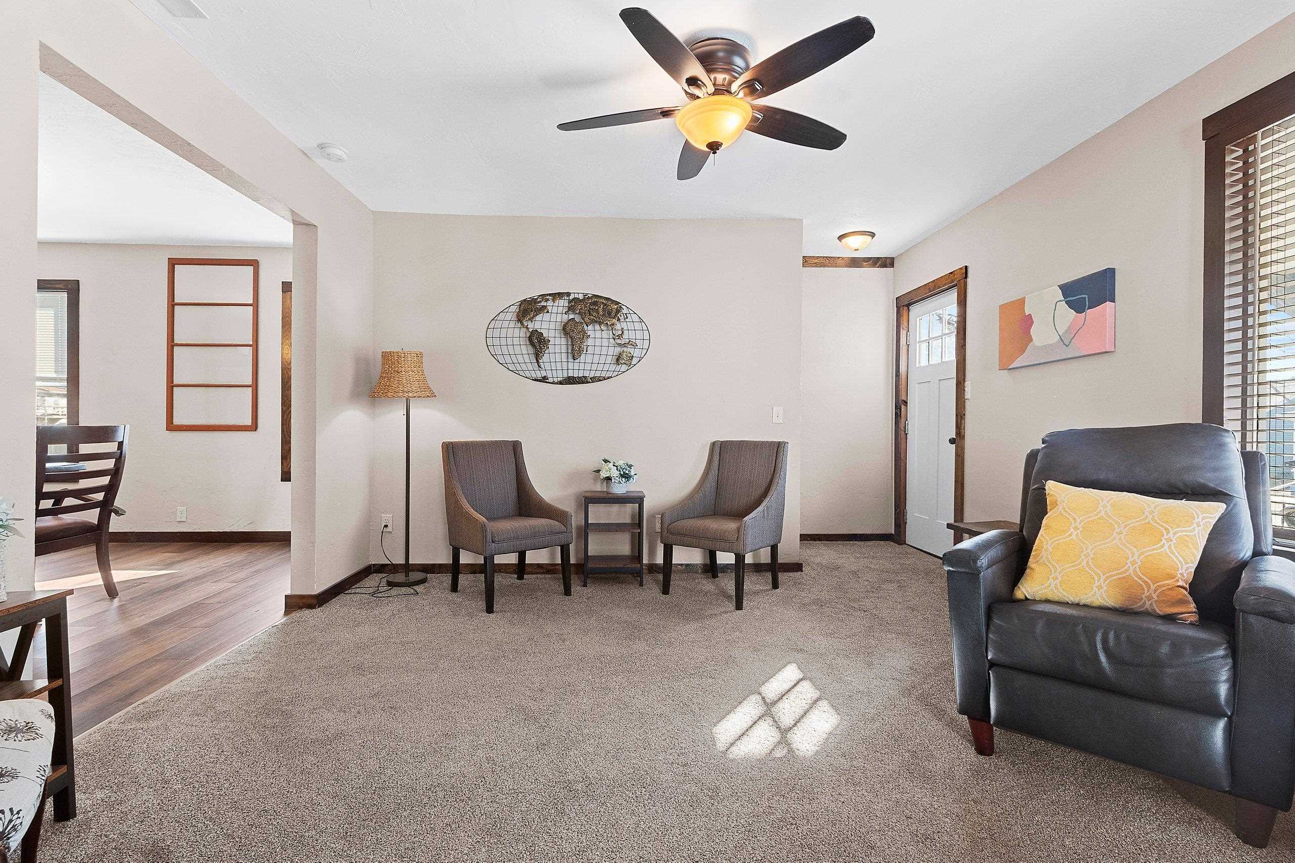 730 West Oklahoma Street Appleton, WI 54914 - Photo 9 of 46