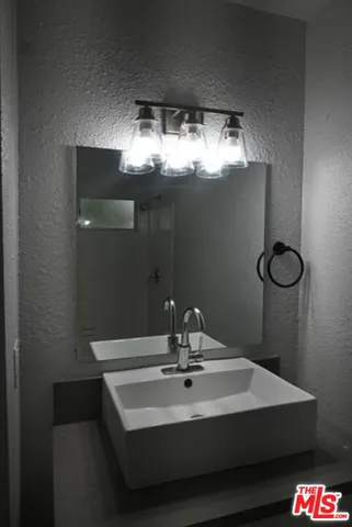 $1,970,000 | 732 West Imperial Highway, Los Angeles, CA 90044