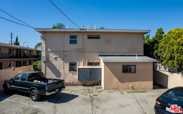 $1,970,000 | 732 West Imperial Highway, Los Angeles, CA 90044
