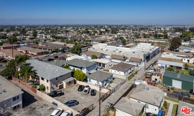 $1,970,000 | 732 West Imperial Highway, Los Angeles, CA 90044