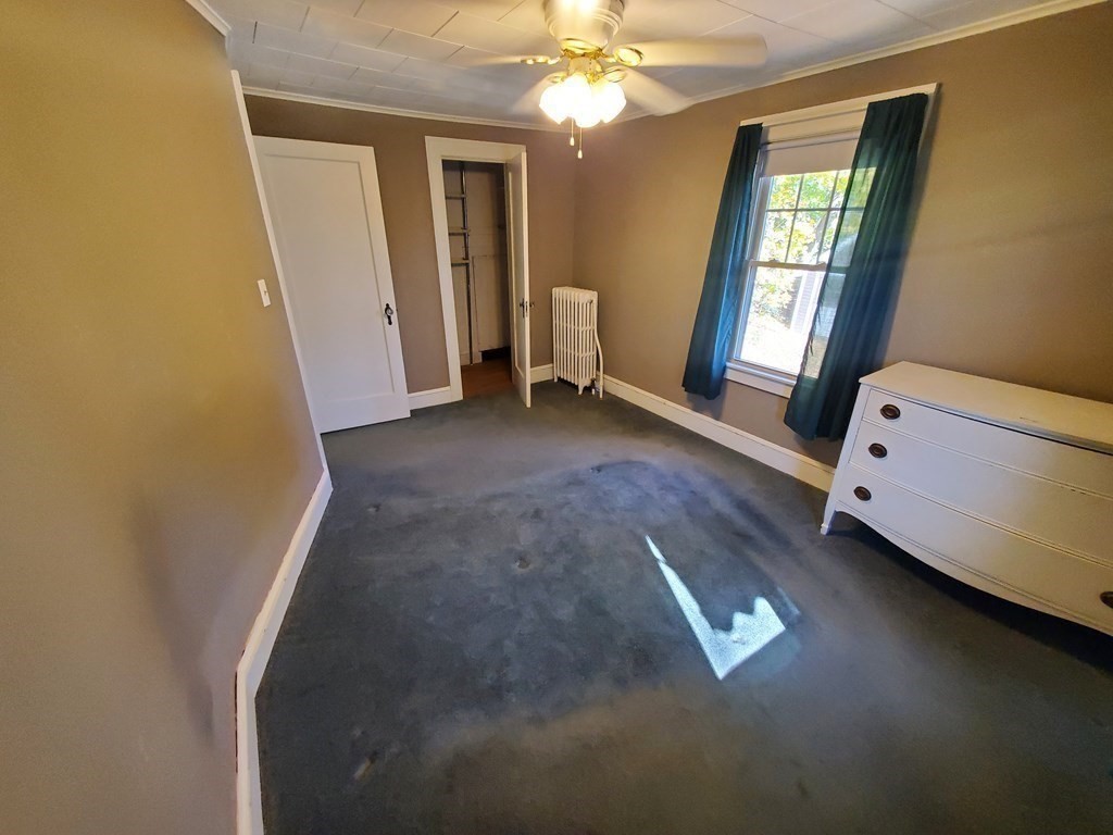19 Harkness Avenue Springfield, MA 01118 - Photo 18 of 28 Gallery Image 18