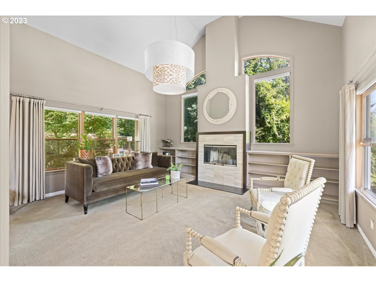 64 Berwick Road Lake Oswego, OR 97034 - Photo 5 of 20 Gallery Image 5