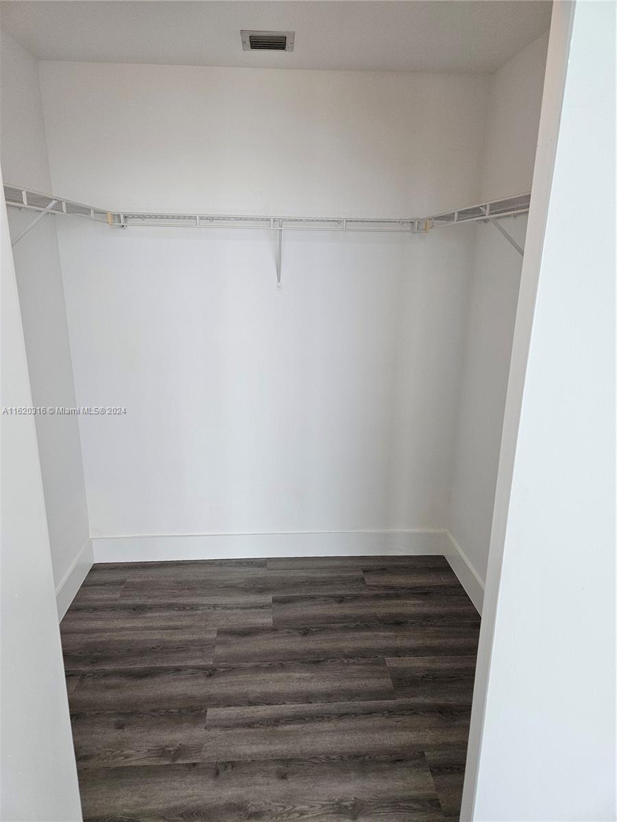 888 Biscayne Boulevard, Unit 2701 Miami, FL 33132 - Photo 13 of 37 a view of a small space