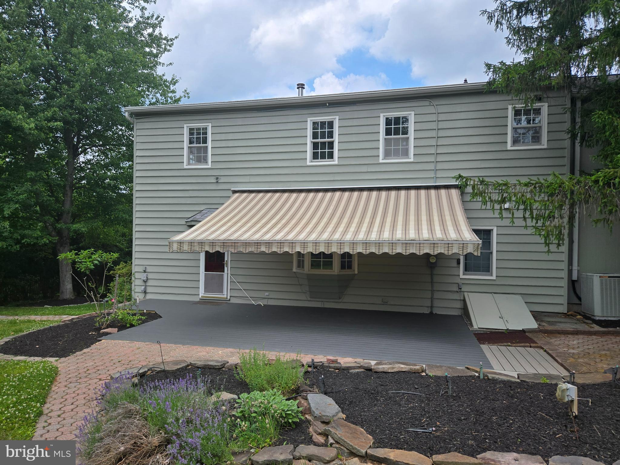 242 South Sugan Road New Hope, PA 18938 - Photo 27 of 29 Shade Awning