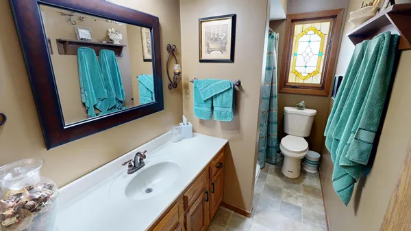 $345,000 | 941 Mary Avenue Southeast, Willmar, MN 56201