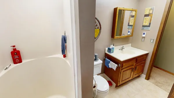 $350,000 | 941 Mary Avenue Southeast, Willmar, MN 56201