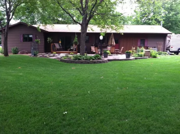 $345,000 | 941 Mary Avenue Southeast, Willmar, MN 56201