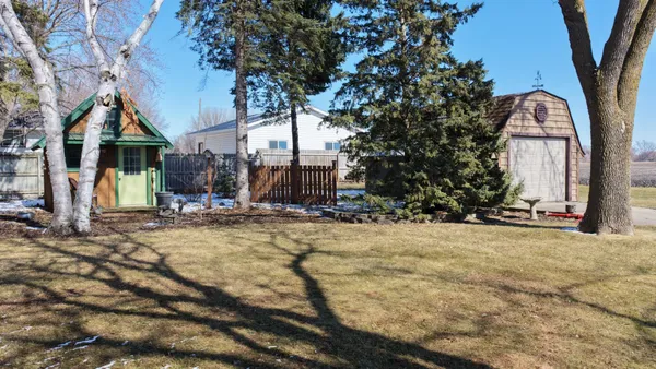 $345,000 | 941 Mary Avenue Southeast, Willmar, MN 56201