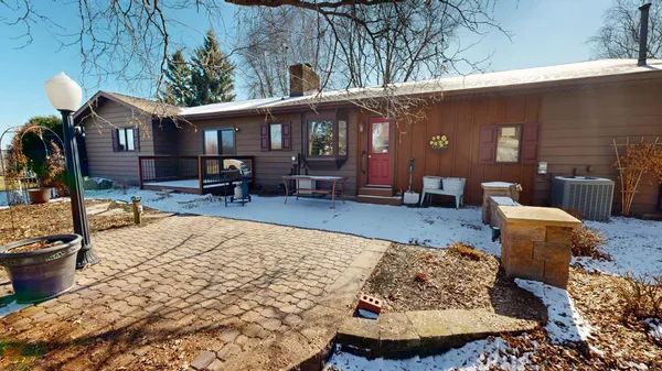 $345,000 | 941 Mary Avenue Southeast, Willmar, MN 56201