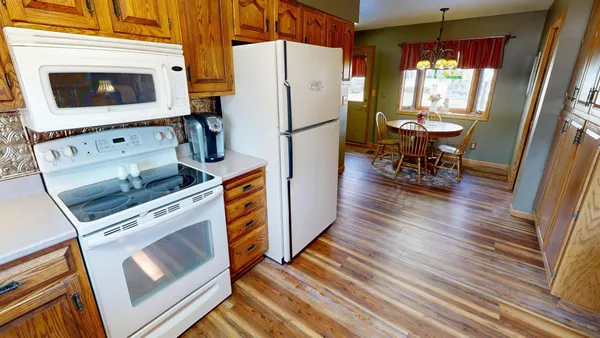 $345,000 | 941 Mary Avenue Southeast, Willmar, MN 56201