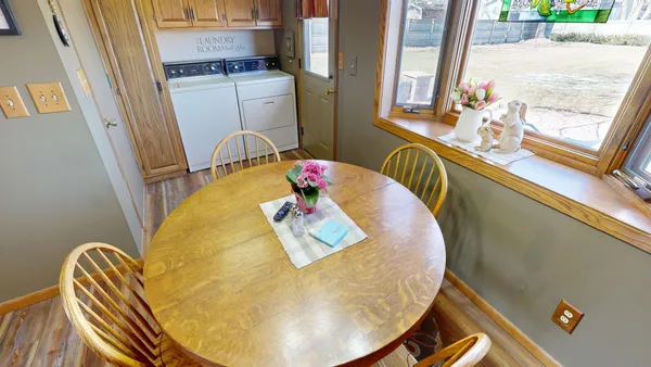 $345,000 | 941 Mary Avenue Southeast, Willmar, MN 56201