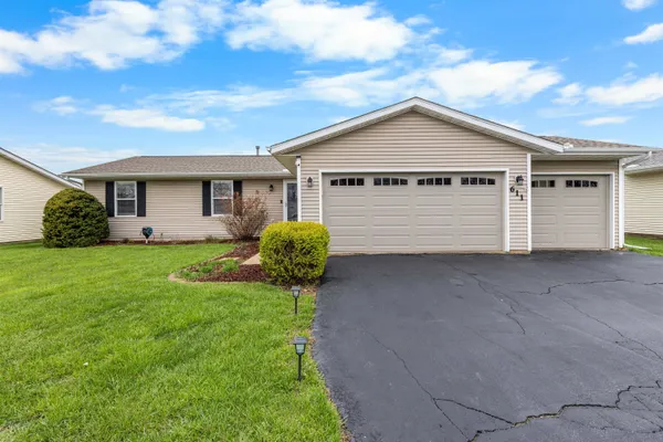 $269,900 | 611 Lanae Way, South Beloit, IL 61080