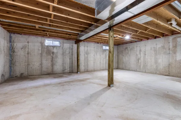 $269,900 | 611 Lanae Way, South Beloit, IL 61080