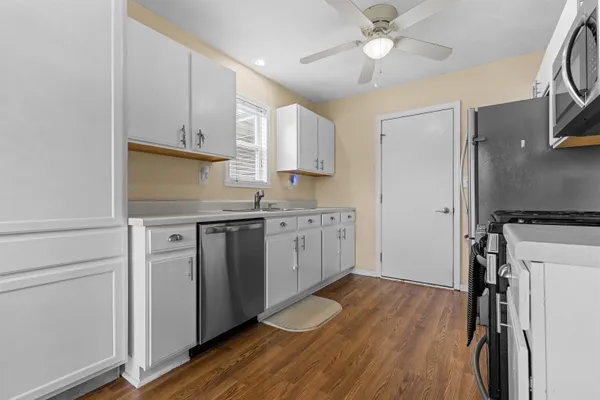 $269,900 | 611 Lanae Way, South Beloit, IL 61080