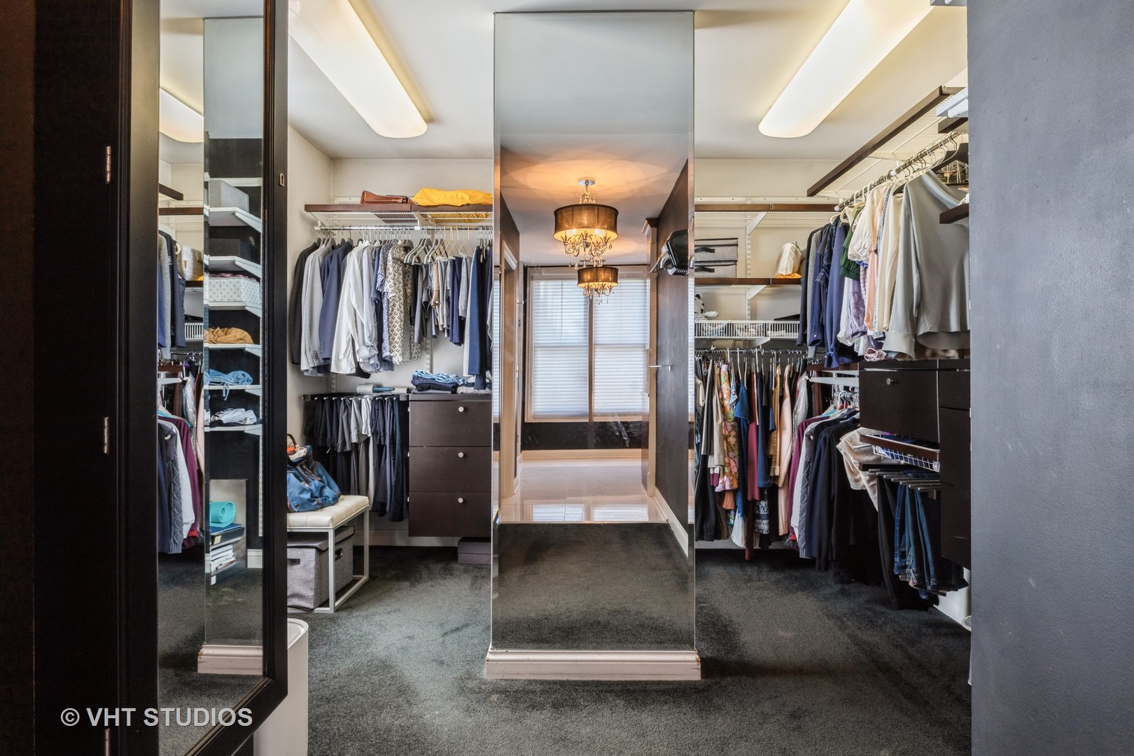 1867 Admiral Court Glenview, IL 60026 - Photo 14 of 28 a view of a walk in closet