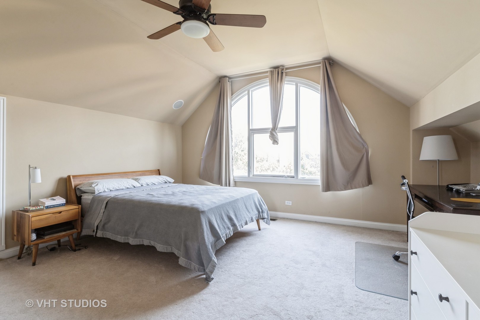 1867 Admiral Court Glenview, IL 60026 - Photo 16 of 28 a bedroom with a bed and a chandelier