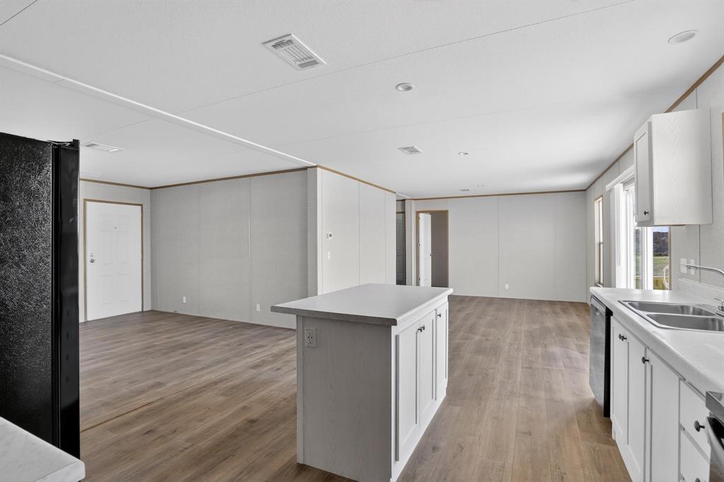 309 Rhett Court Aurora, TX 76078 - Photo 12 of 37