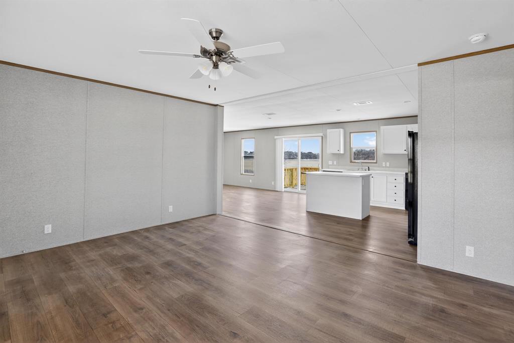 309 Rhett Court Aurora, TX 76078 - Photo 6 of 40