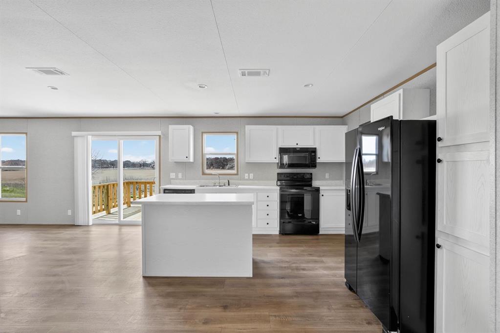 309 Rhett Court Aurora, TX 76078 - Photo 8 of 37