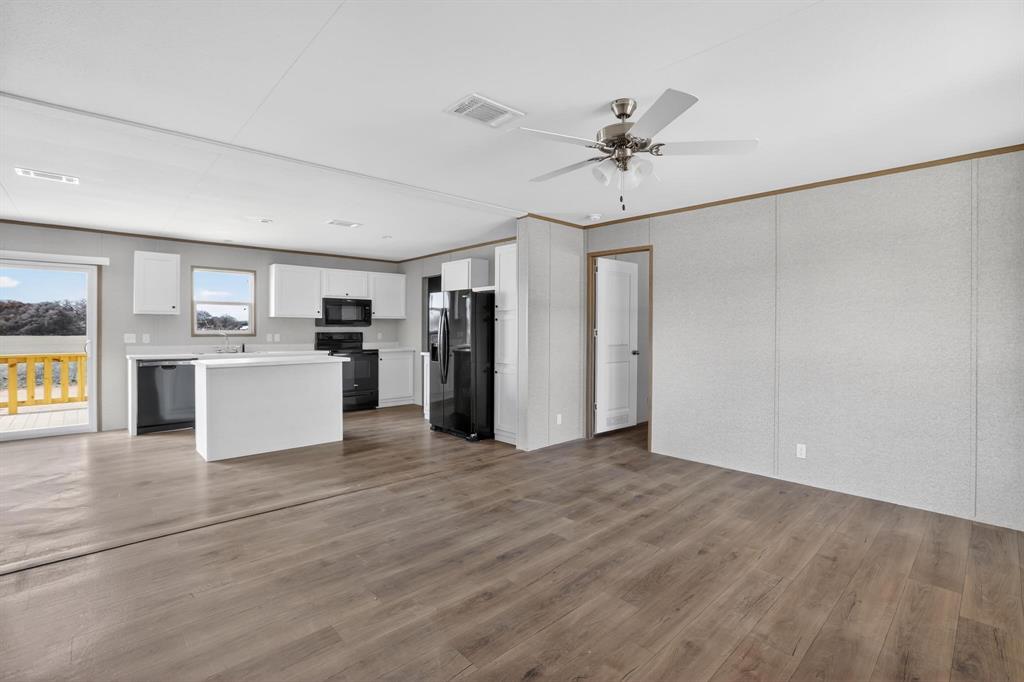 309 Rhett Court Aurora, TX 76078 - Photo 9 of 40