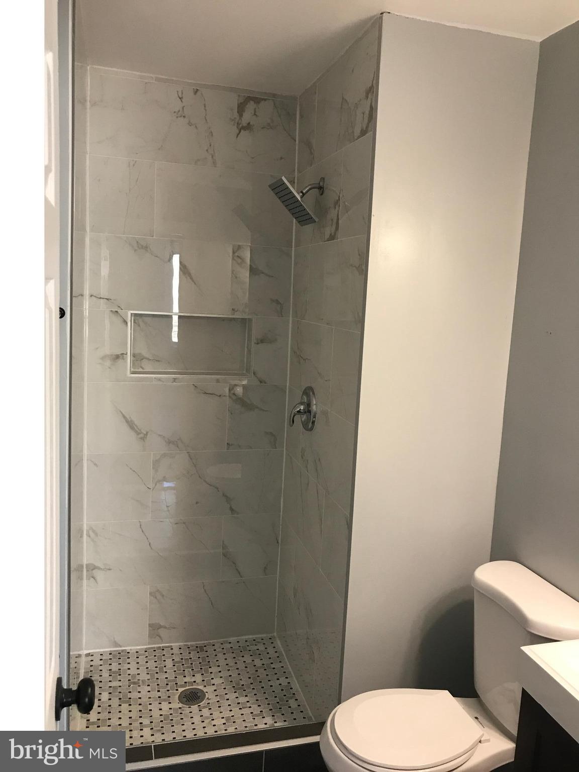 3155 Apple Road Northeast, Unit 5 Washington, DC 20018 - Photo 13 of 20 Bath (Master)