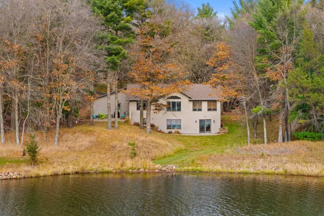 $825,000 | 368 Backwater Trail, Nekoosa, WI 54457