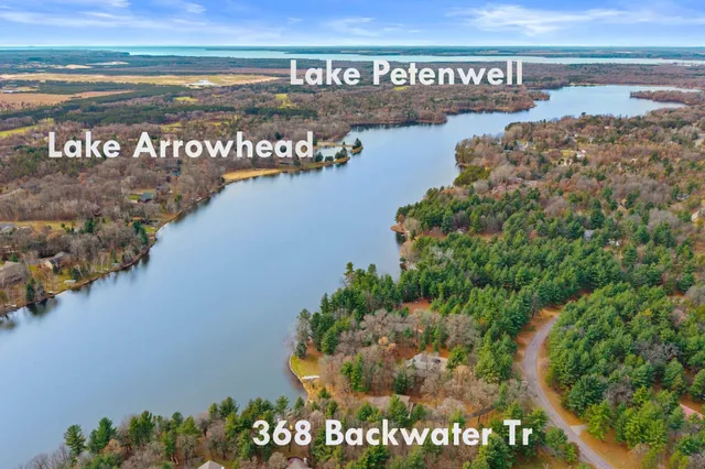 $825,000 | 368 Backwater Trail, Nekoosa, WI 54457