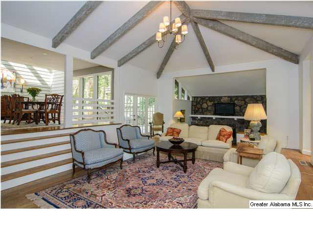 3668 Brookwood Road Birmingham, AL 35213 - Photo 4 of 32