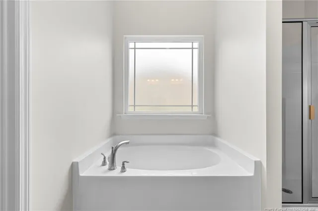 $425,000 | 220 Raptor Drive, Smithfield, NC 27577