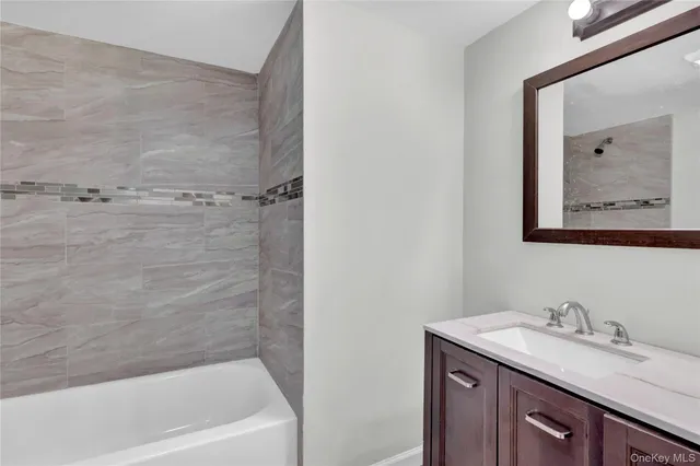 $5,999 | 24 Arbor Lane, Centereach, NY 11720