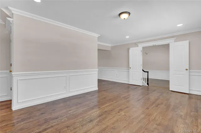 $5,999 | 24 Arbor Lane, Centereach, NY 11720