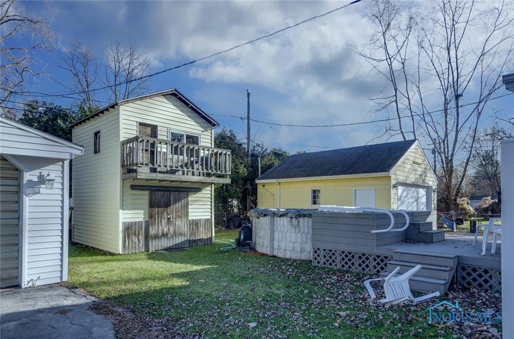 2016 Brancaster Road Toledo, OH 43615 - Photo 3 of 32 Gallery Image 3