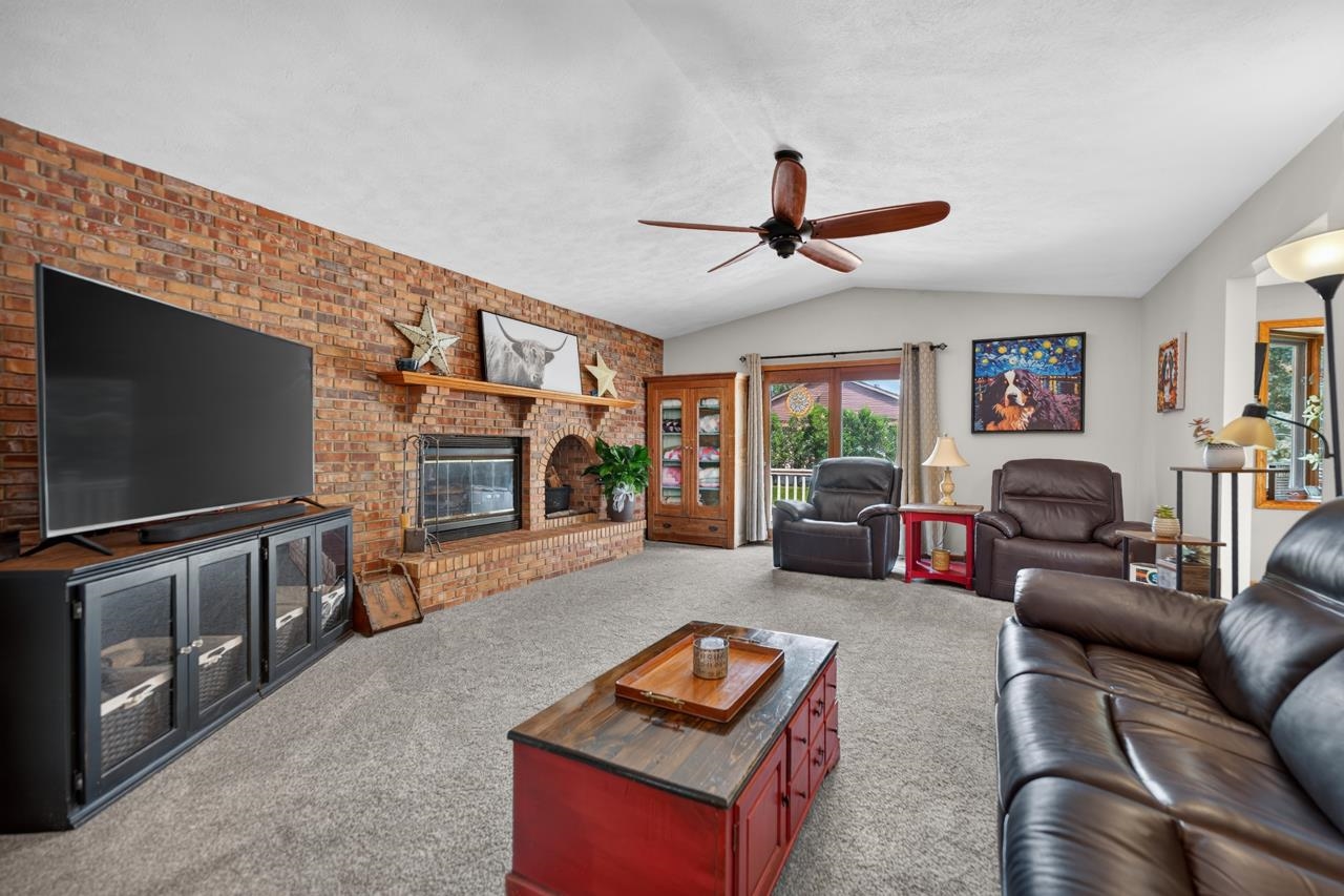 9655 Ramblin Ridge Road Belvidere, IL 61008 - Photo 8 of 55