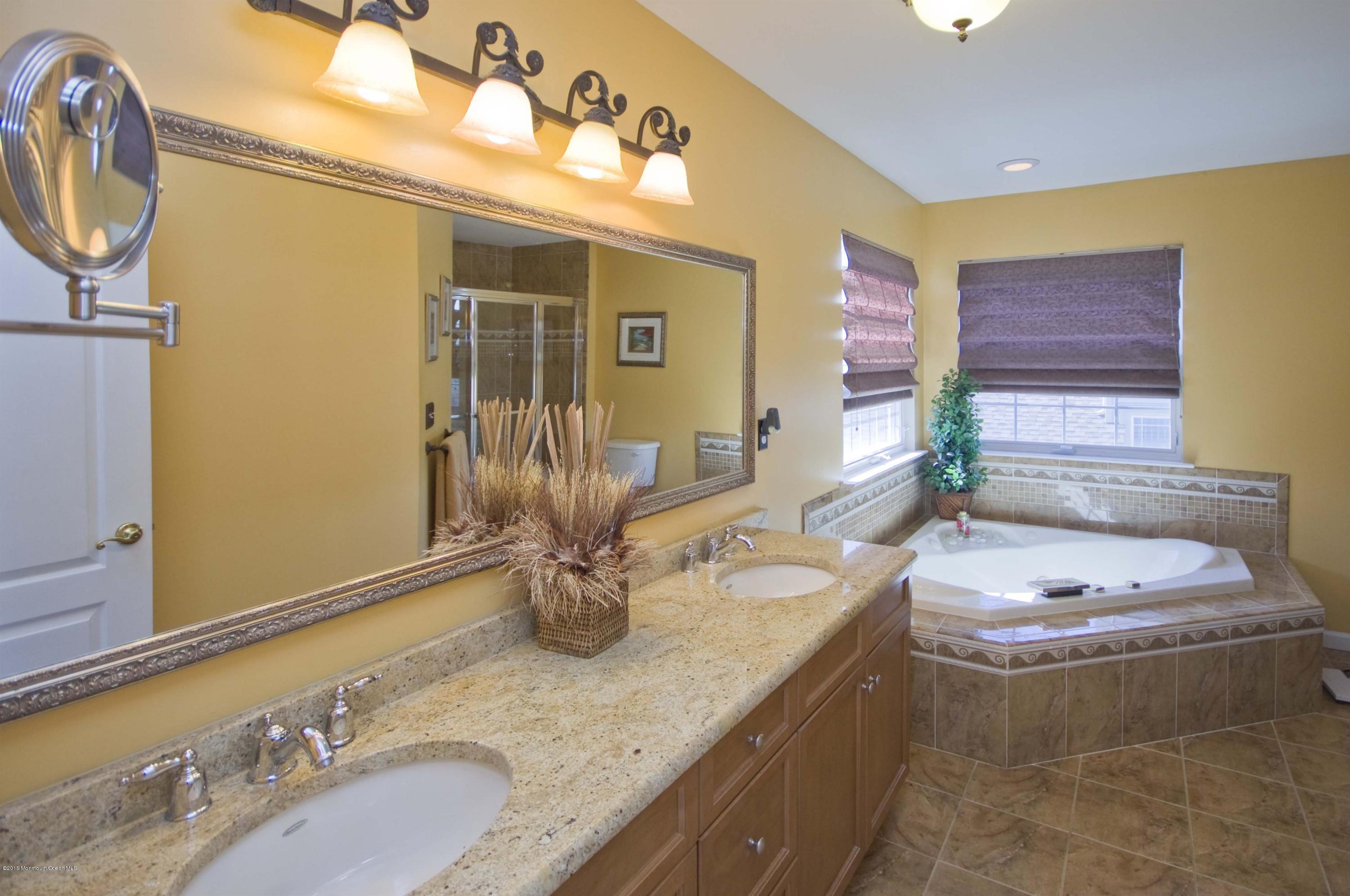 4 Boyd Road Hazlet, NJ 07730 - Photo 16 of 27 026_MASTER BATHROOM