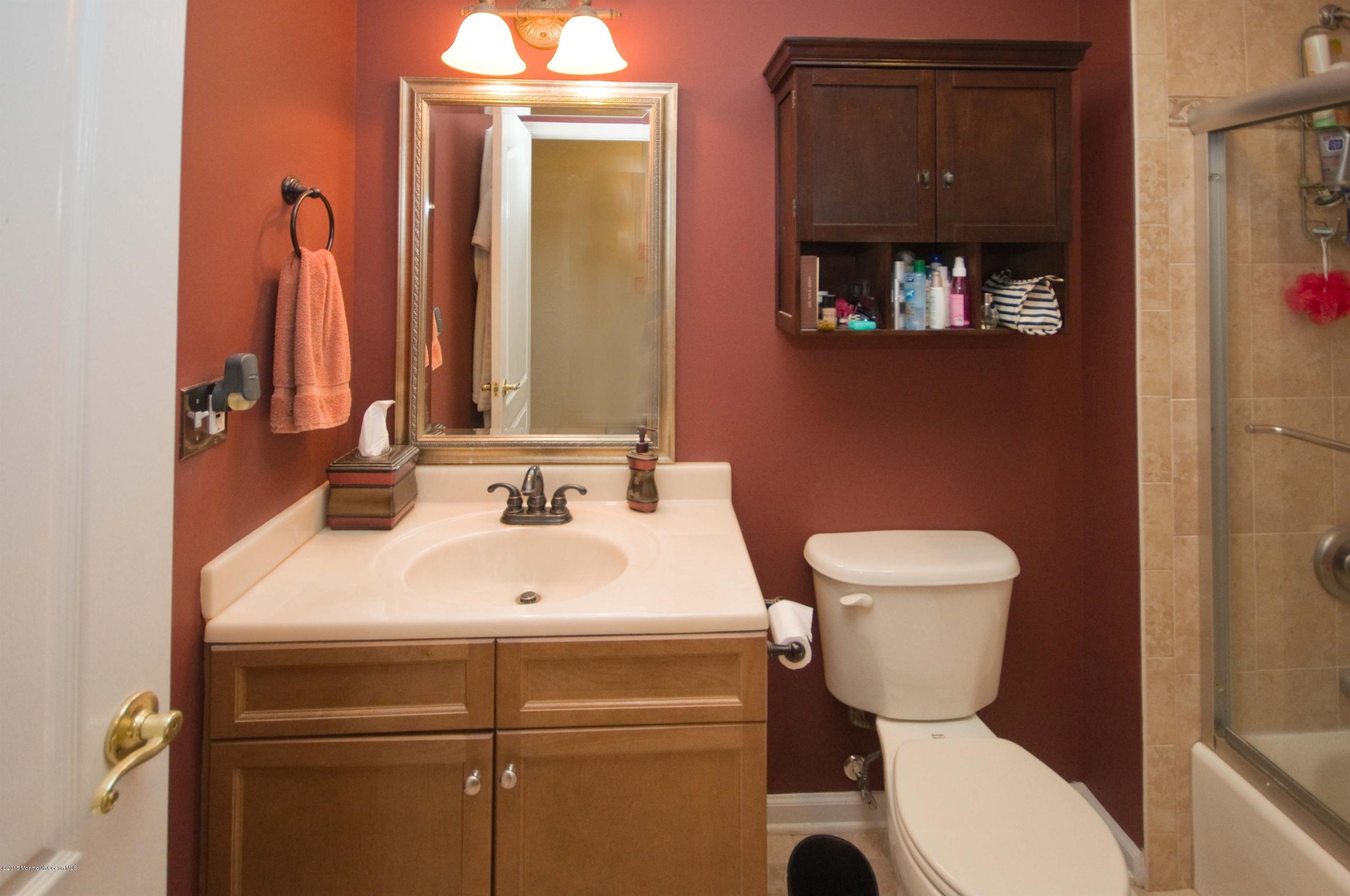 4 Boyd Road Hazlet, NJ 07730 - Photo 22 of 27 032_BATHROOM
