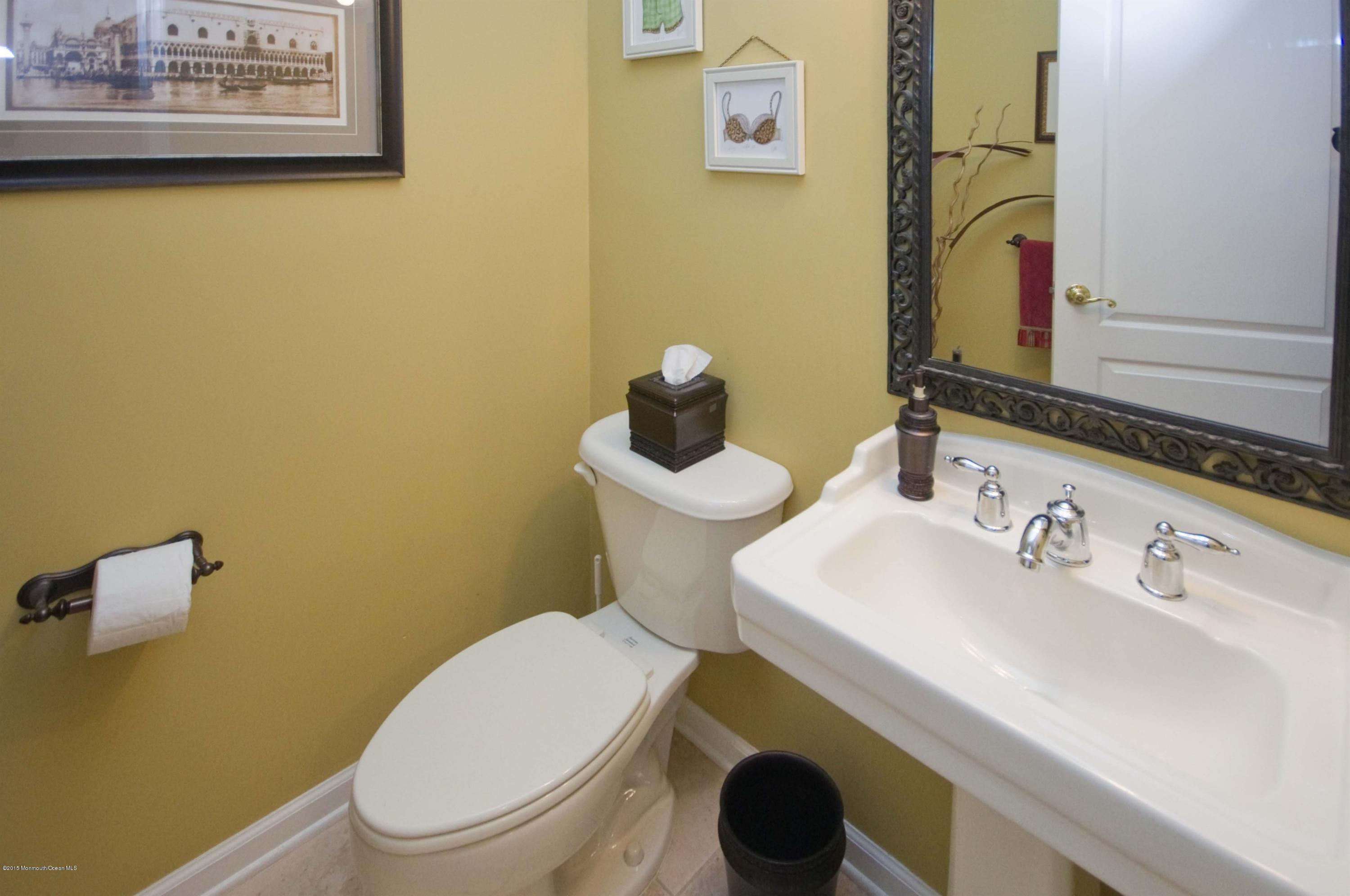 4 Boyd Road Hazlet, NJ 07730 - Photo 23 of 27 022_POWDER ROOM