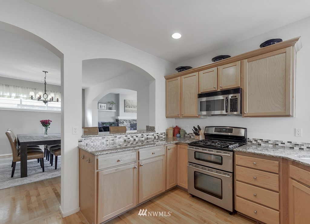 16719 166th Place Southeast Renton, WA 98058 - Photo 8 of 25 Gallery Image 8