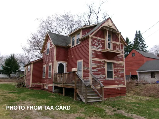$120,000 | 6 School Street, Bridgton, ME 04009