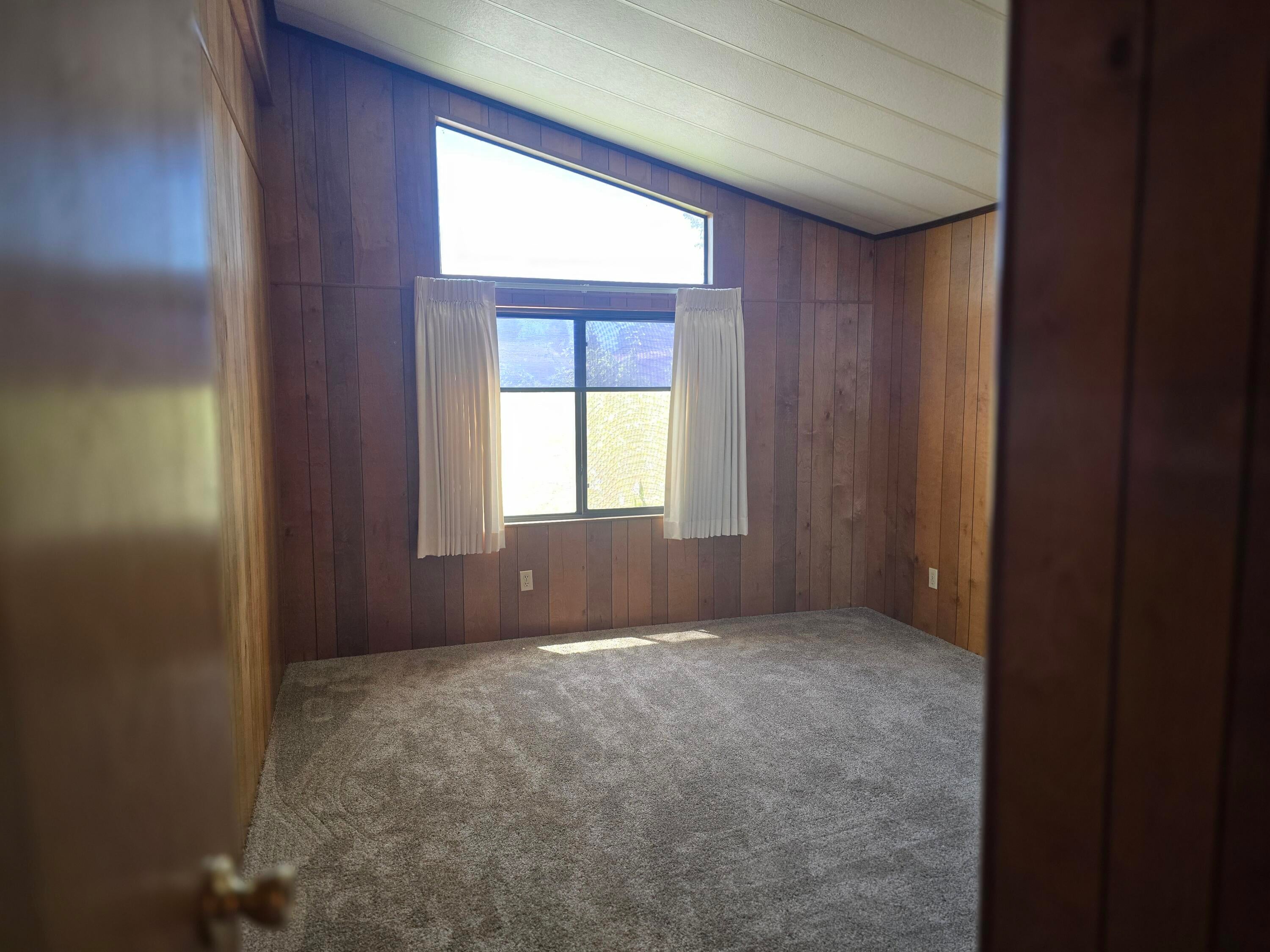 555 Freeman Road, Unit 188 Central Point, OR 97502 - Photo 22 of 26 20250617_122303