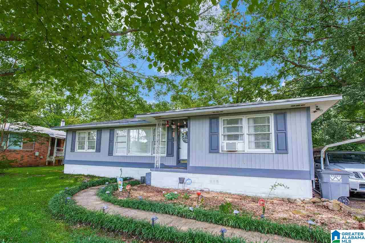 2812 Clyburne Street Bessemer, AL 35023 - Photo 2 of 23