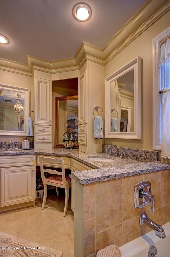 15 Yellowbrook Road Marlboro, NJ 07746 - Photo 32 of 36 Master bath