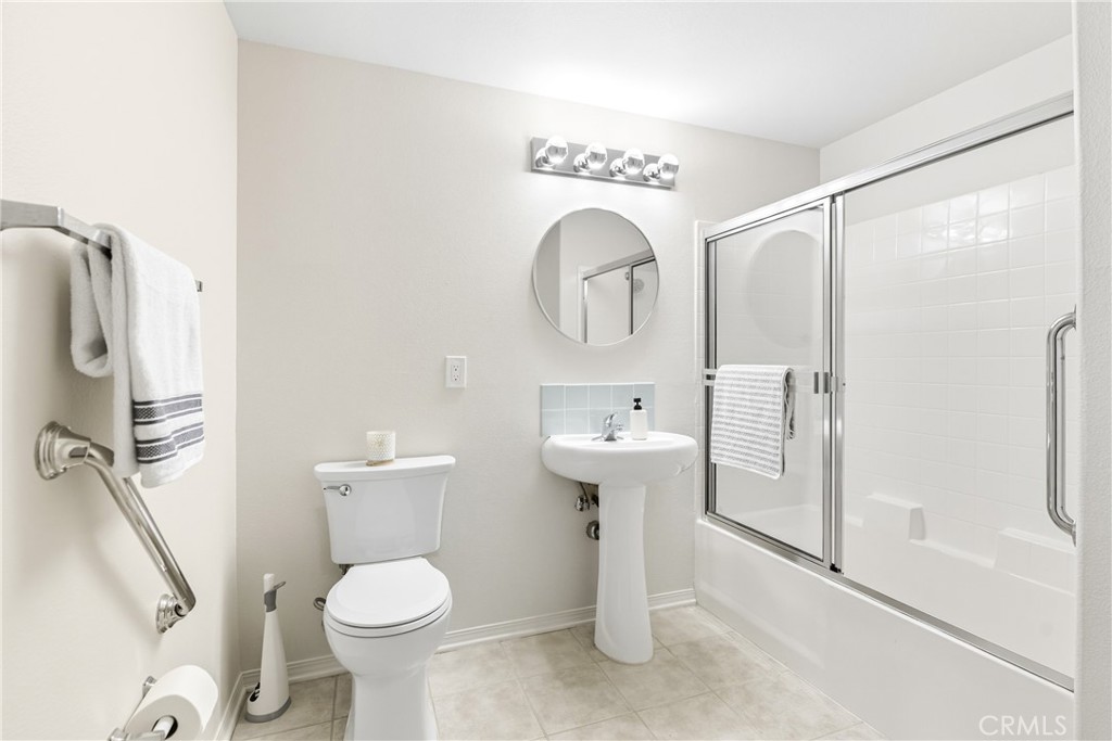 200 North 5th Street, Unit 101 Alhambra, CA 91801 - Photo 8 of 16 Secondary Bathroom