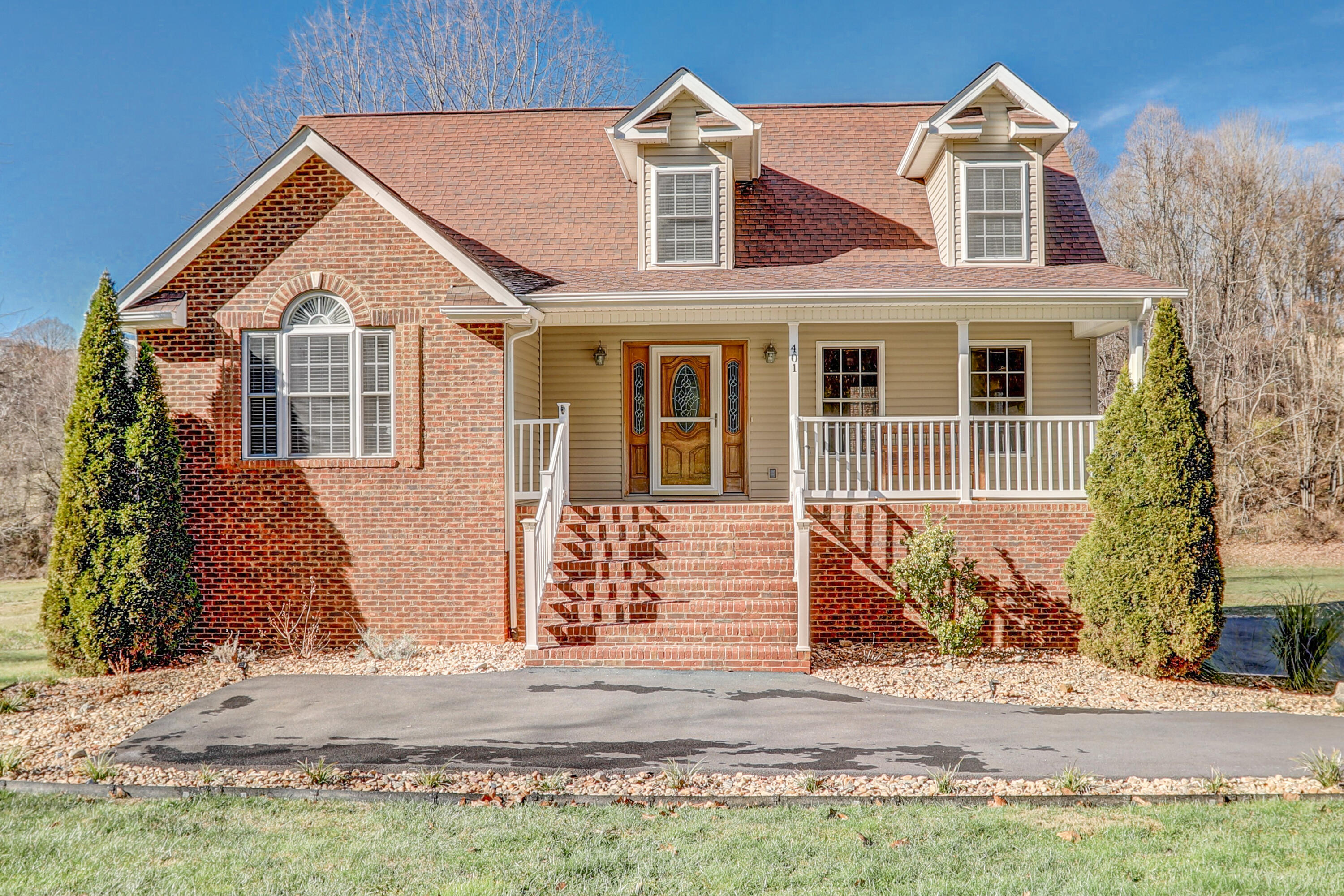401 Old Jonesboro Road Bristol, TN 37620 - Photo 2 of 56 B42A3934_5_6_7_8-2