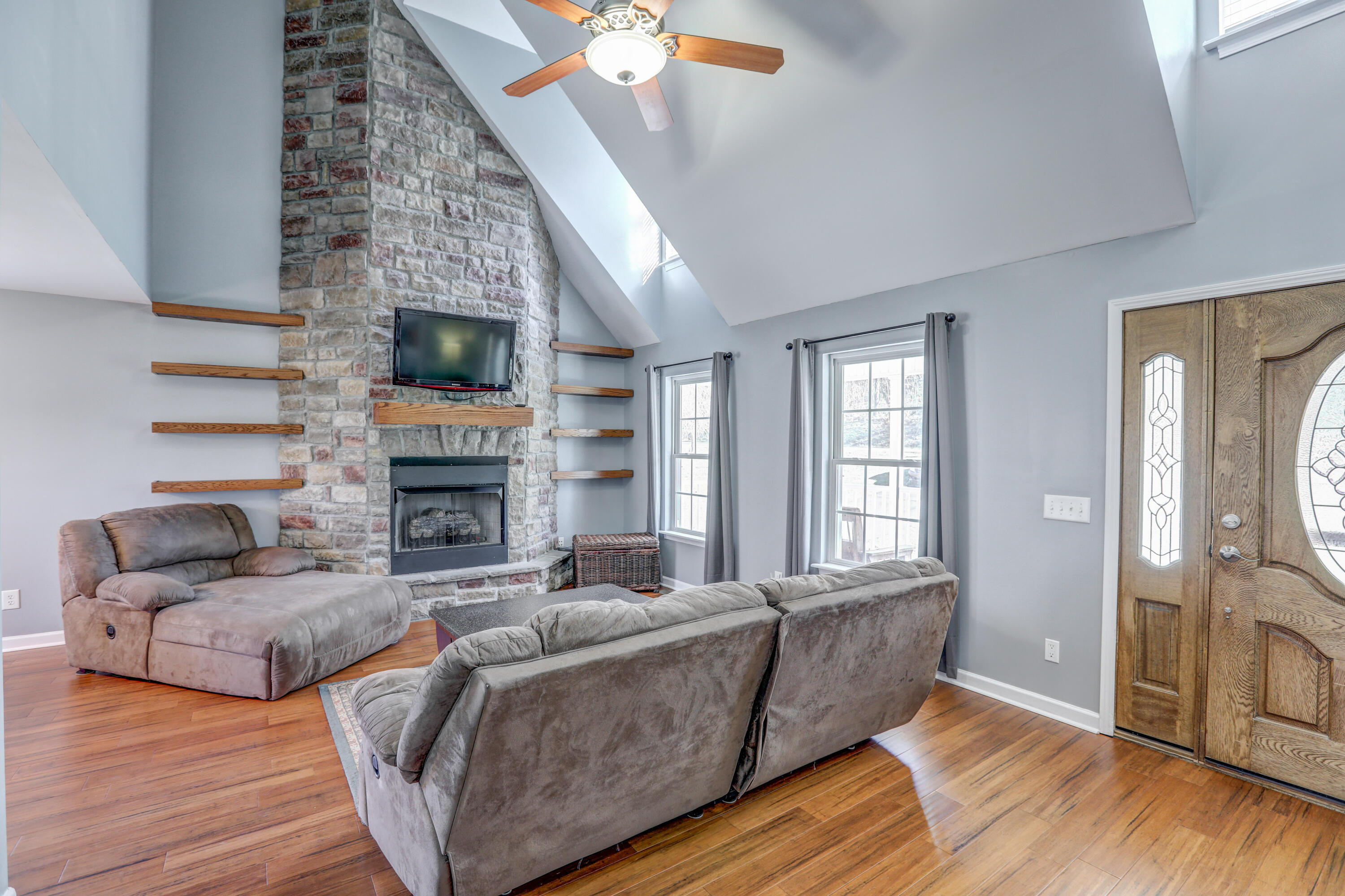 401 Old Jonesboro Road Bristol, TN 37620 - Photo 15 of 56 B42A3994_5_6_7_8